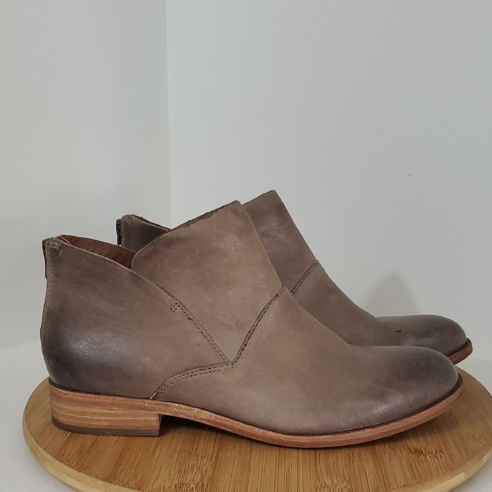 Kork-Ease Ryder Leather Ankle Boots Taupe Women's Size 9.5 K53560